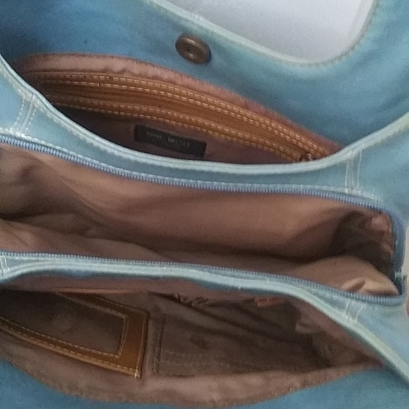 9 west accessories light blue with natural tan accents lined in tan material - Picture 2 of 12